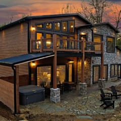 Creekside Oasis