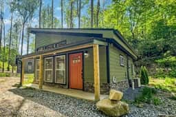 Cottage 6 - Image 2