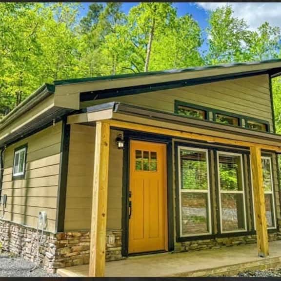 Cottage 2 - Image 1