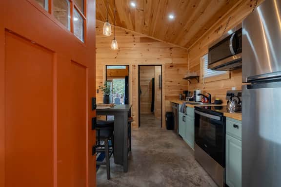 Cottage 5 - Image 4